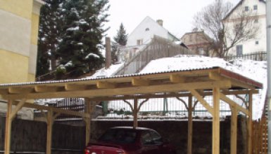 Pergola pro tři auta
